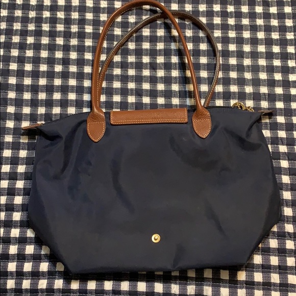 Authentic Medium Longchamp Le Pliage - Picture 2 of 7
